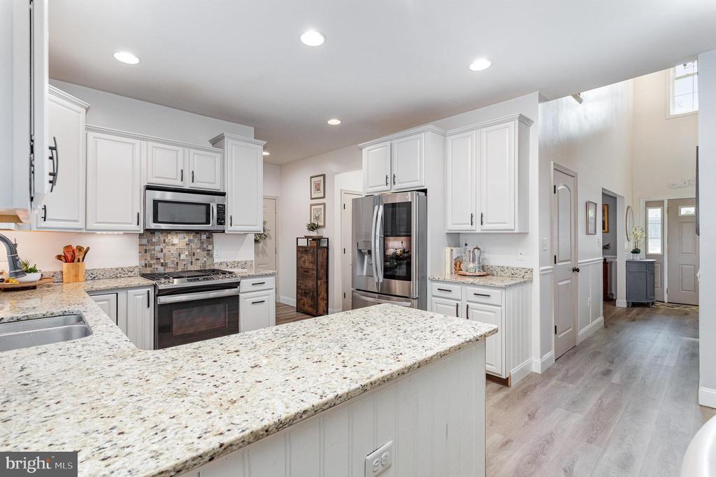 145 Pleasant View Ter