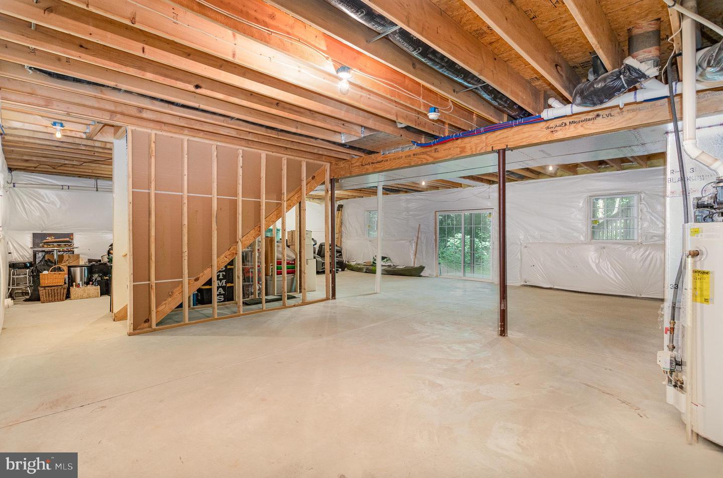 145 Pleasant View Ter