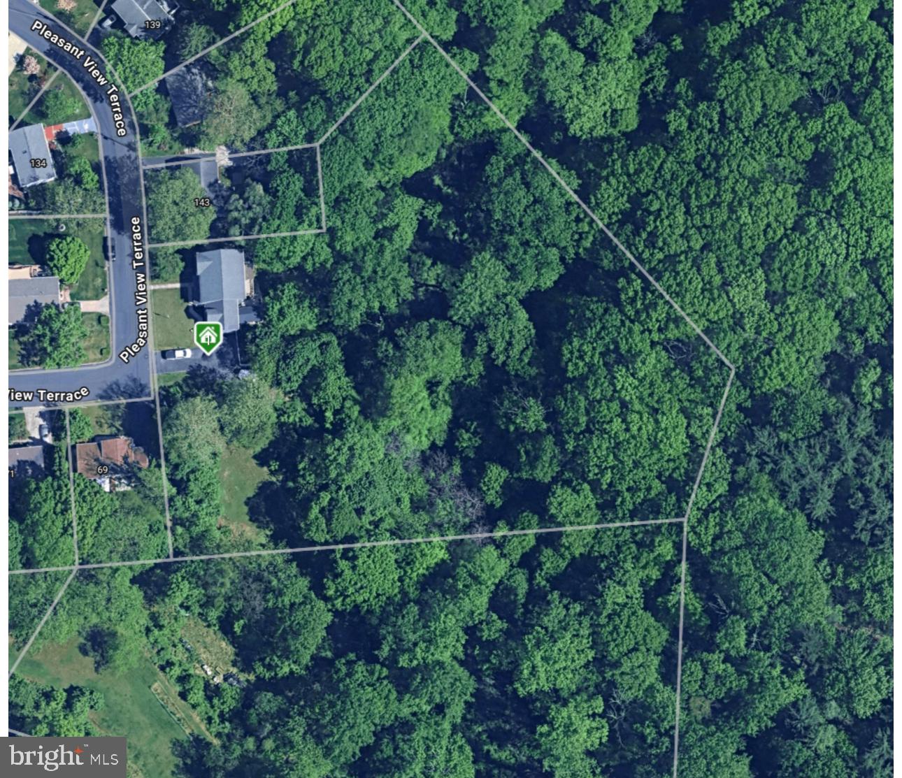 145 Pleasant View Ter