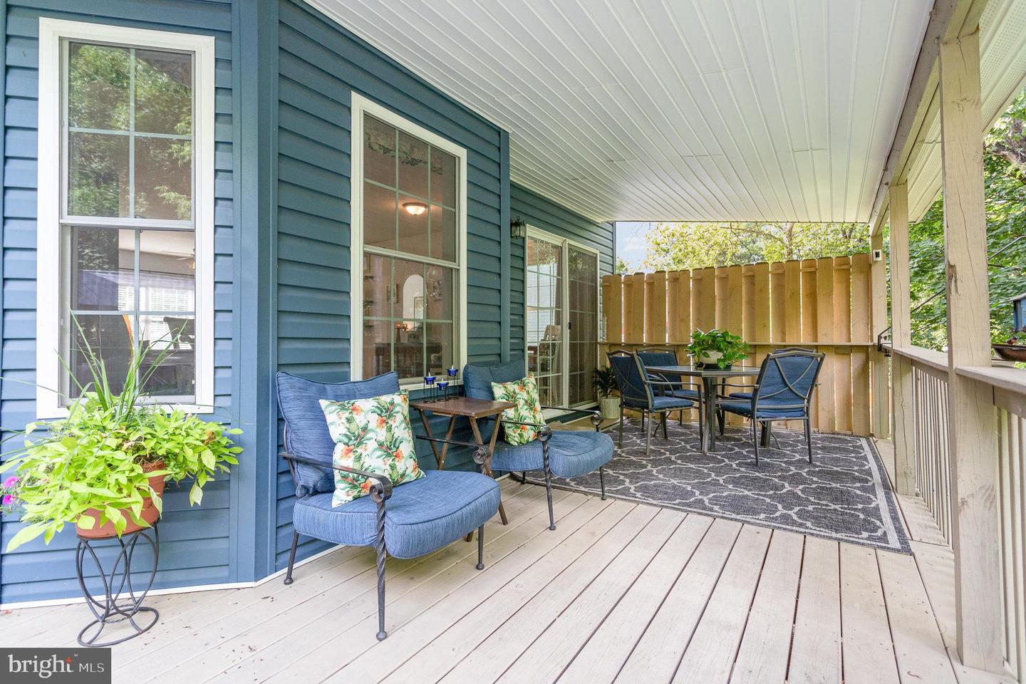 145 Pleasant View Ter