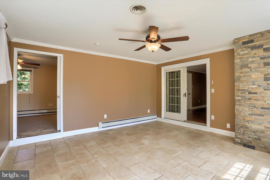 100 Wedgewood Cir