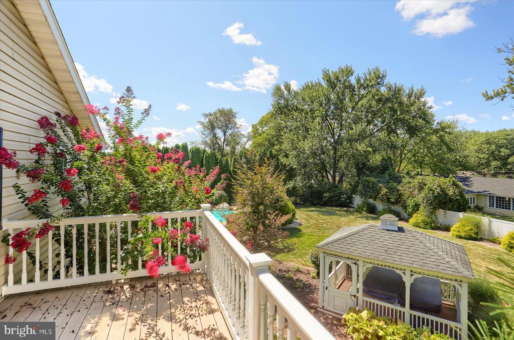 100 Wedgewood Cir