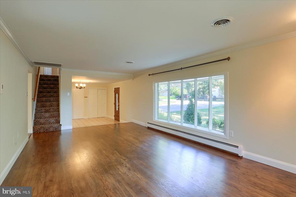 100 Wedgewood Cir