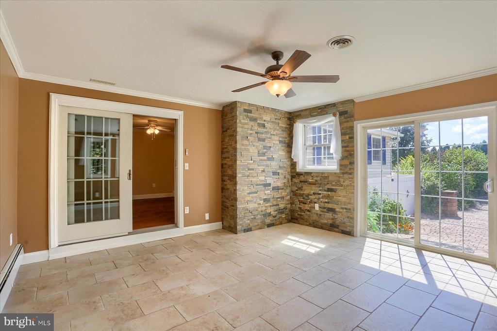 100 Wedgewood Cir