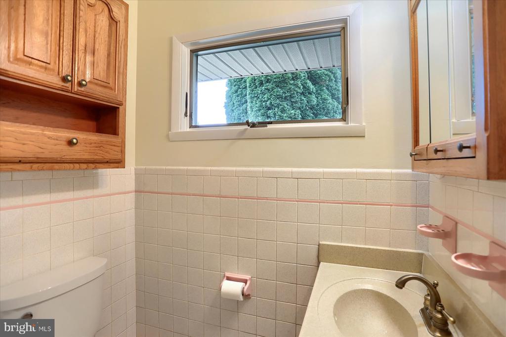 204 ORCHARD ROAD