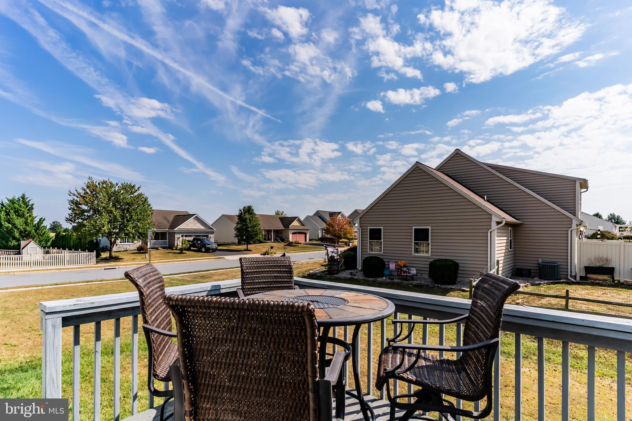 2595 ADMIRE SPRINGS DRIVE