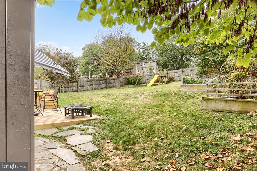 110 NORTHCREST DRIVE
