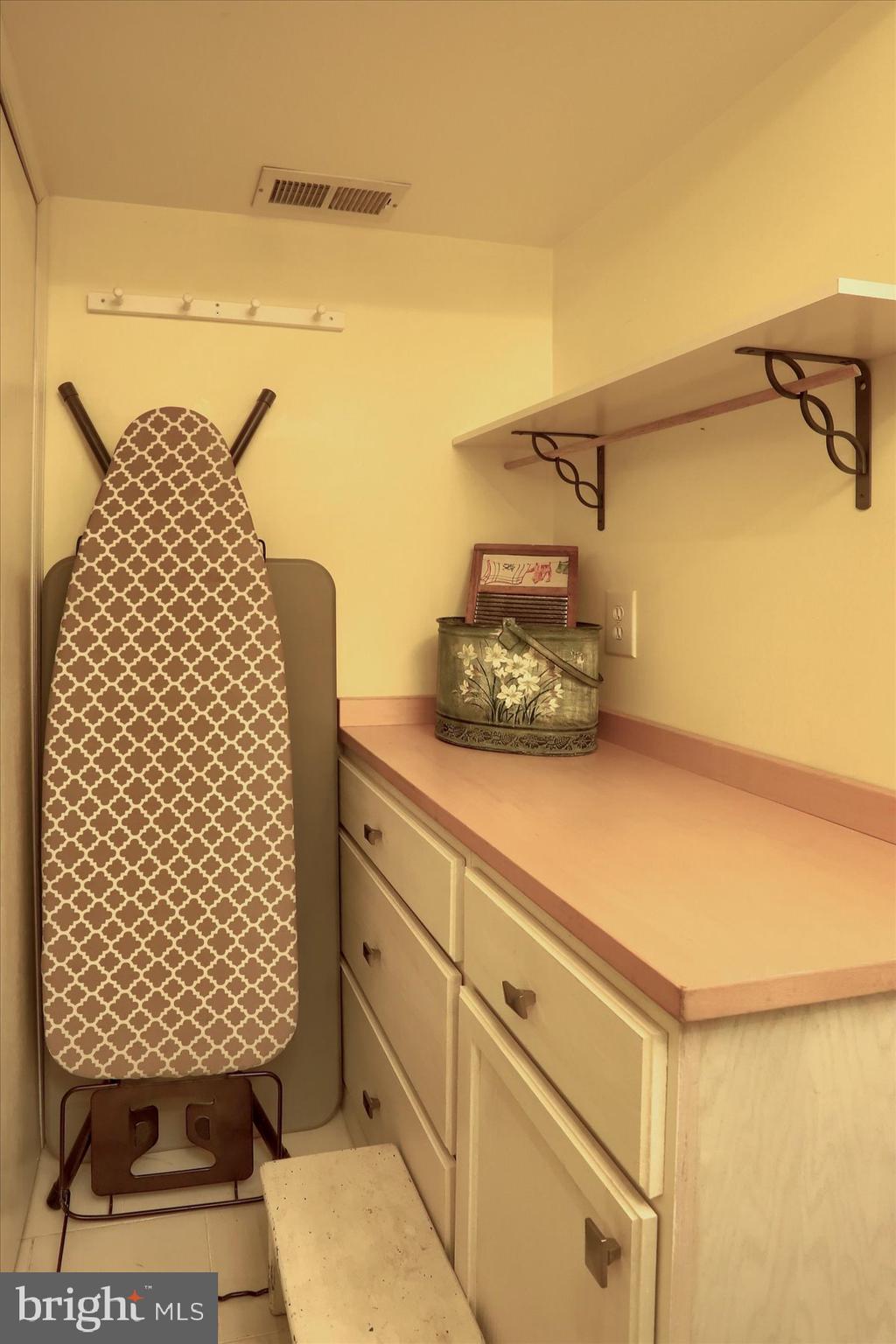 110 NORTHCREST DRIVE