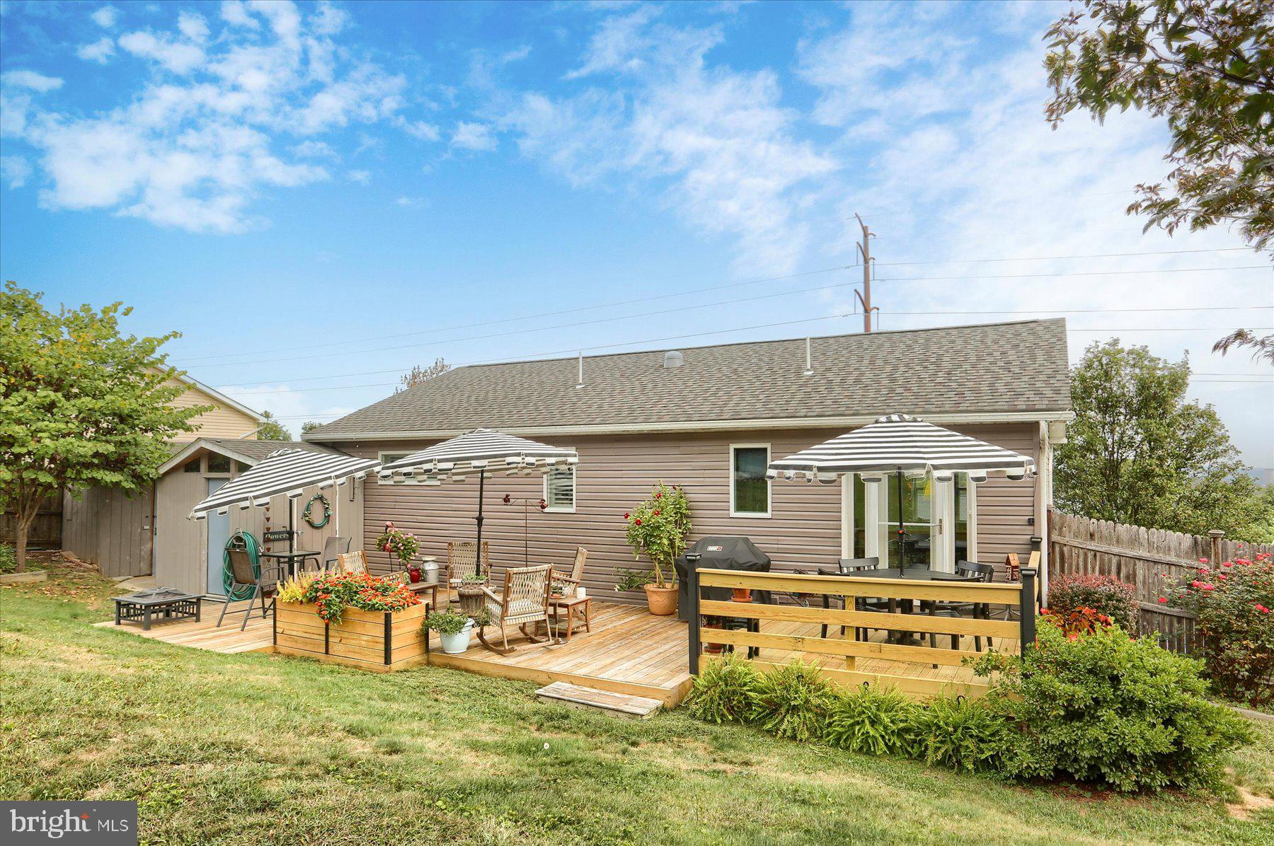 110 NORTHCREST DRIVE