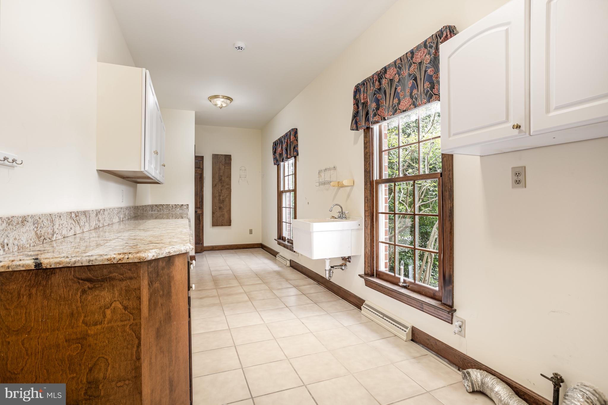 2547 HEPPLEWHITE DRIVE