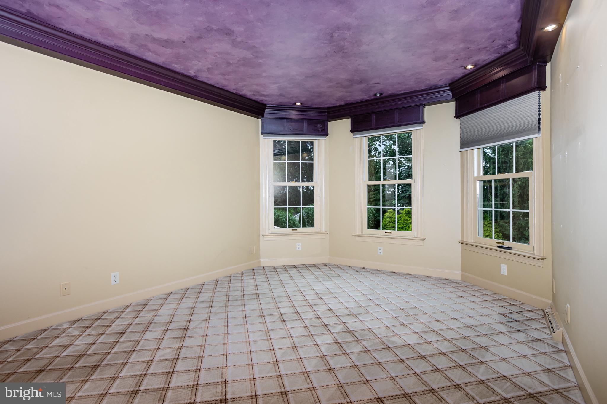 2547 HEPPLEWHITE DRIVE