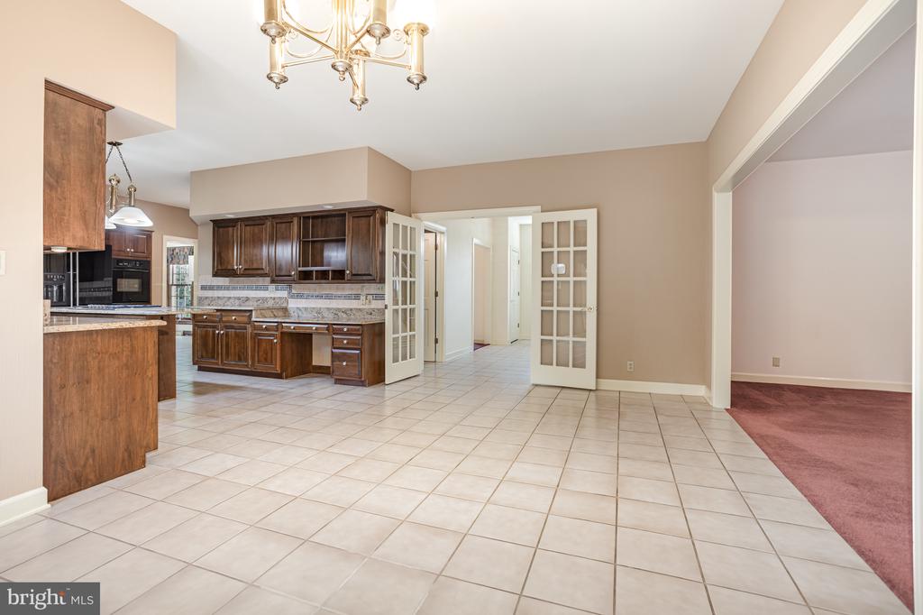 2547 HEPPLEWHITE DRIVE