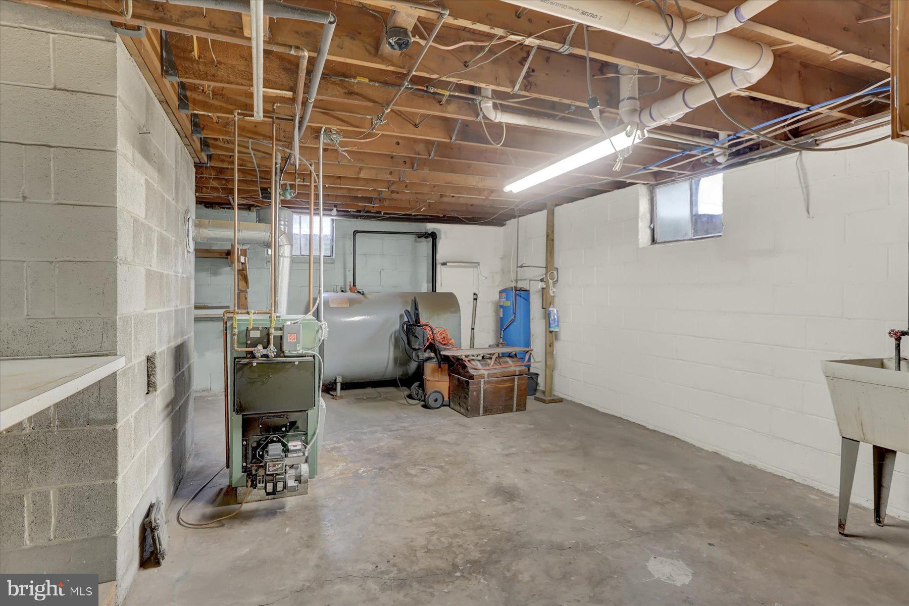 271 SPANGLERS MILL ROAD