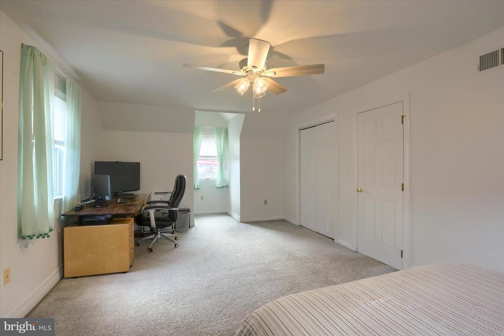 9421 CARLISLE ROAD