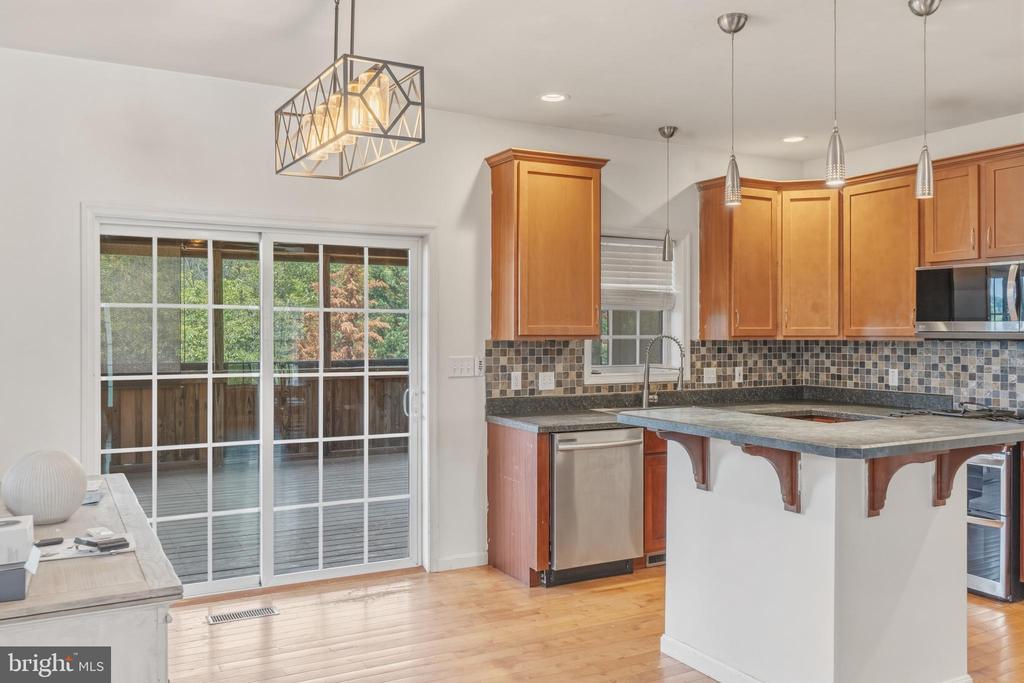 1325 SADDLEBACK ROAD