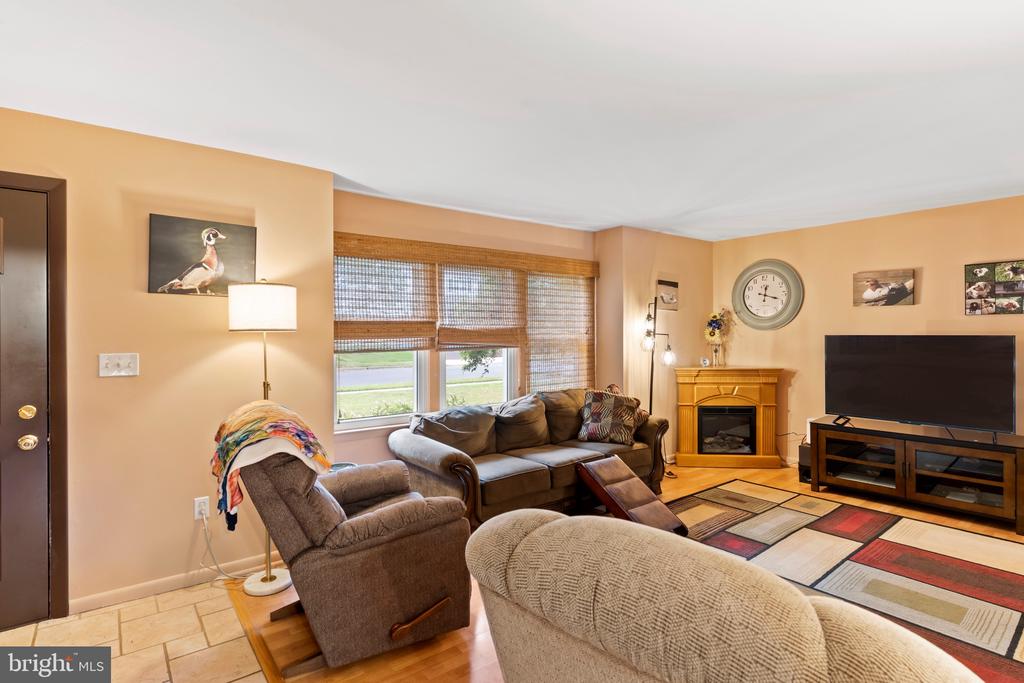 109 YELLOW BREECHES DRIVE