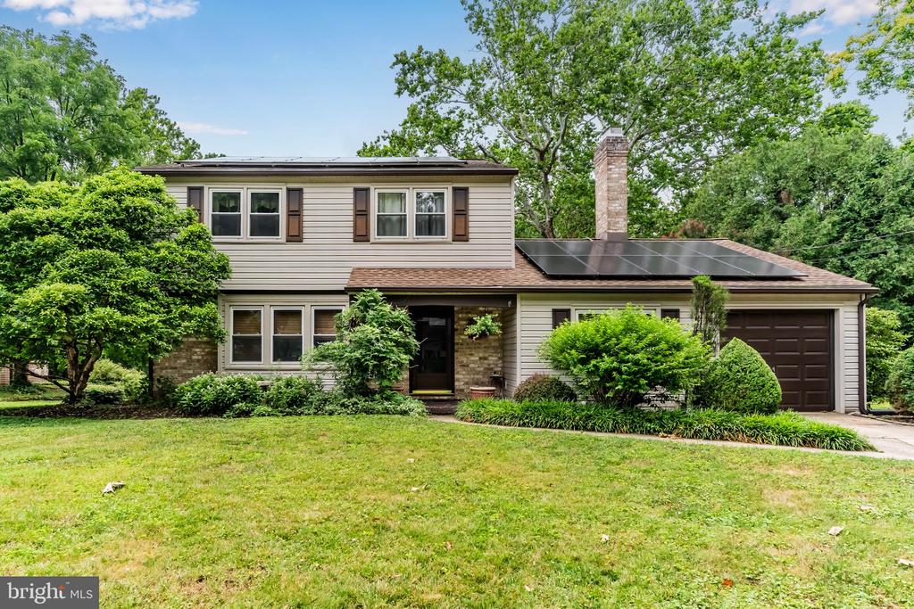 109 YELLOW BREECHES DRIVE