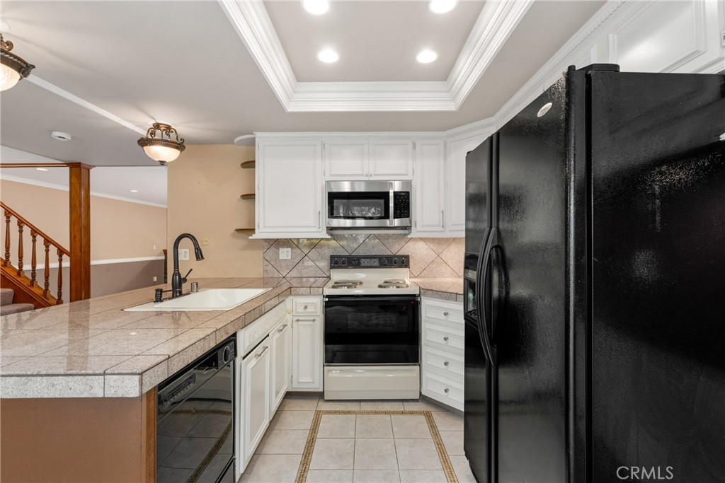 3055 Club House Circle