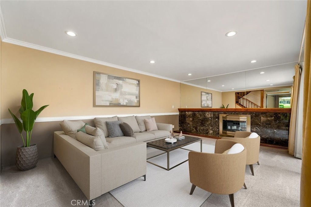 3055 Club House Circle