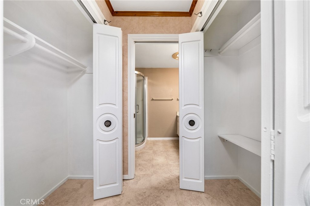 3055 Club House Circle