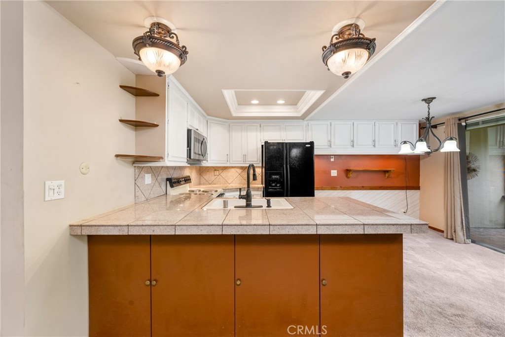 3055 Club House Circle