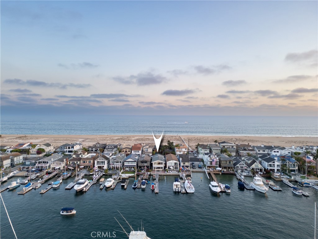 1204 E Balboa Boulevard