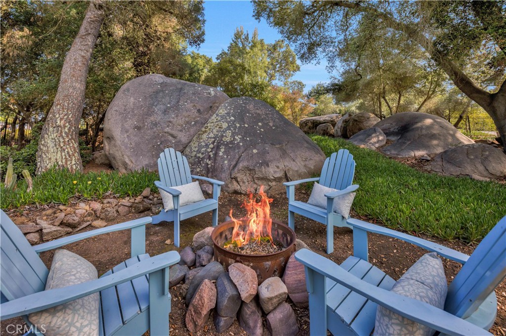 10136 Rancho Roble Road