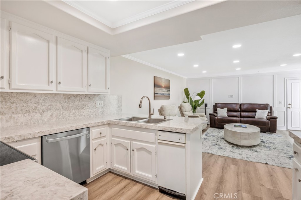 29282 Rue Cerise 7