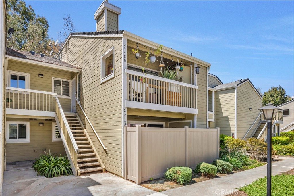 23482 Cambridge Road 294