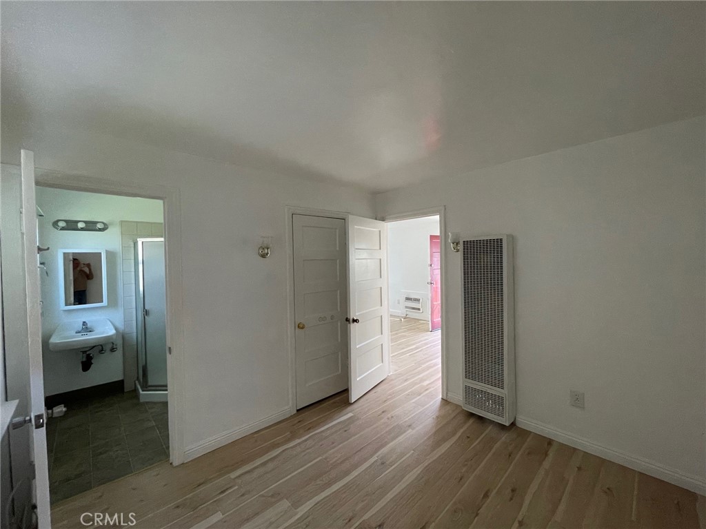 228 W 8th Avenue