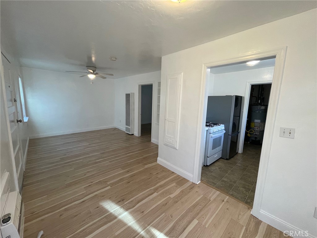 228 W 8th Avenue