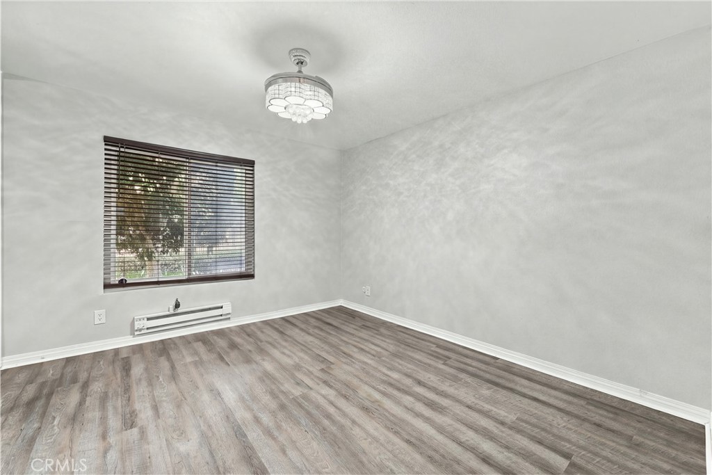 1123 Sepulveda J101