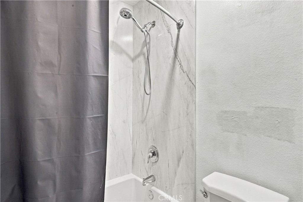 1123 Sepulveda J101