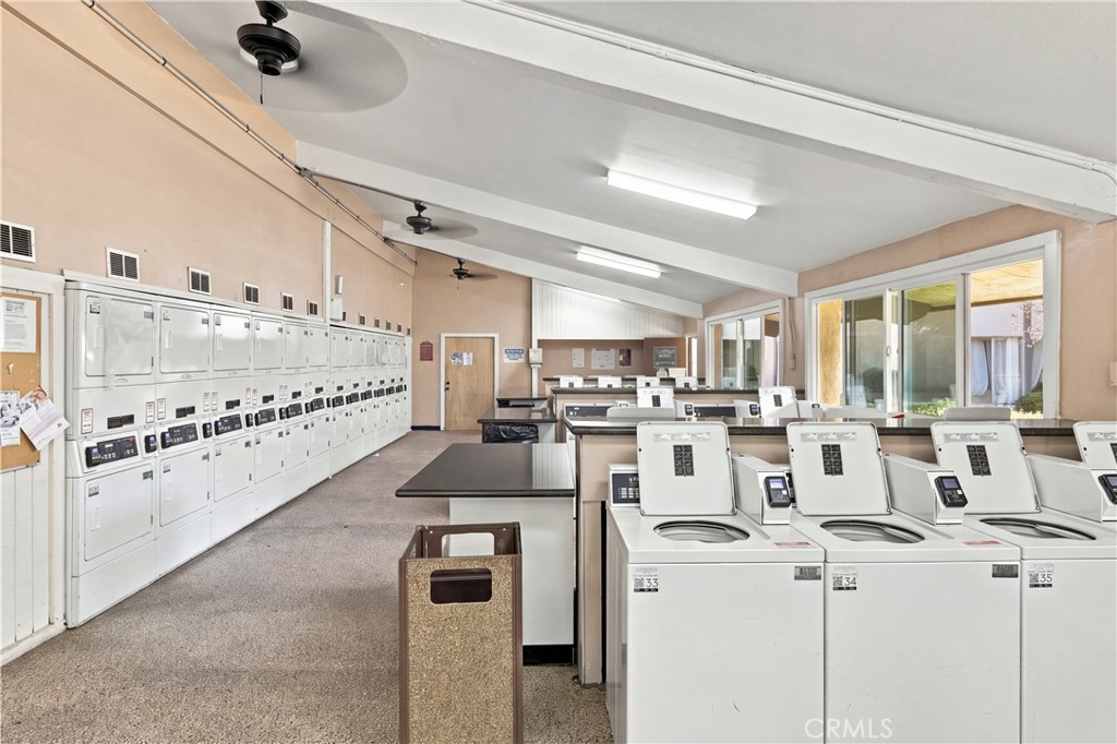 1123 Sepulveda J101