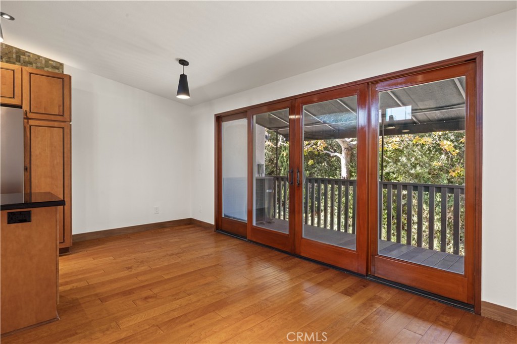 2333 Vista Huerta
