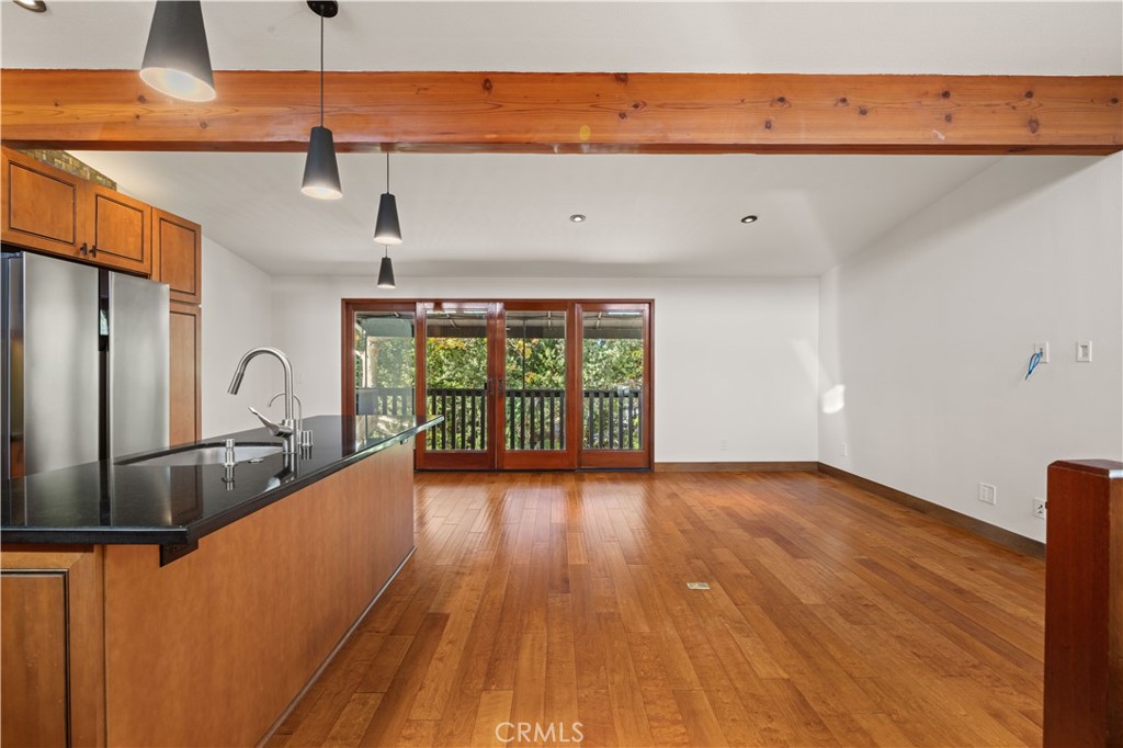 2333 Vista Huerta