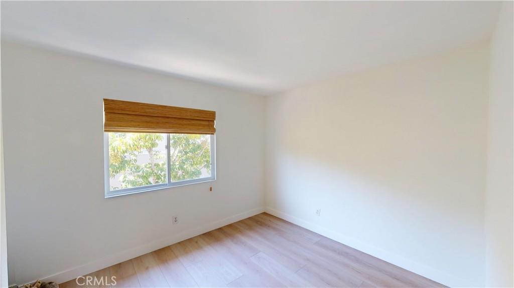 2531 Santa Ana Avenue