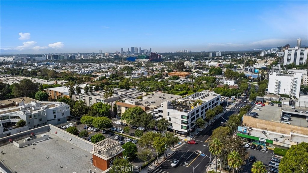 1045 N Kings Road 104