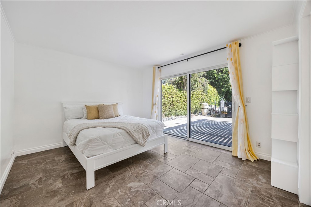 23928 Sunset Crossing Road