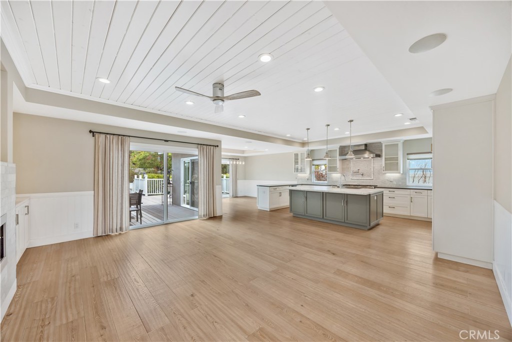368 Costa Mesa