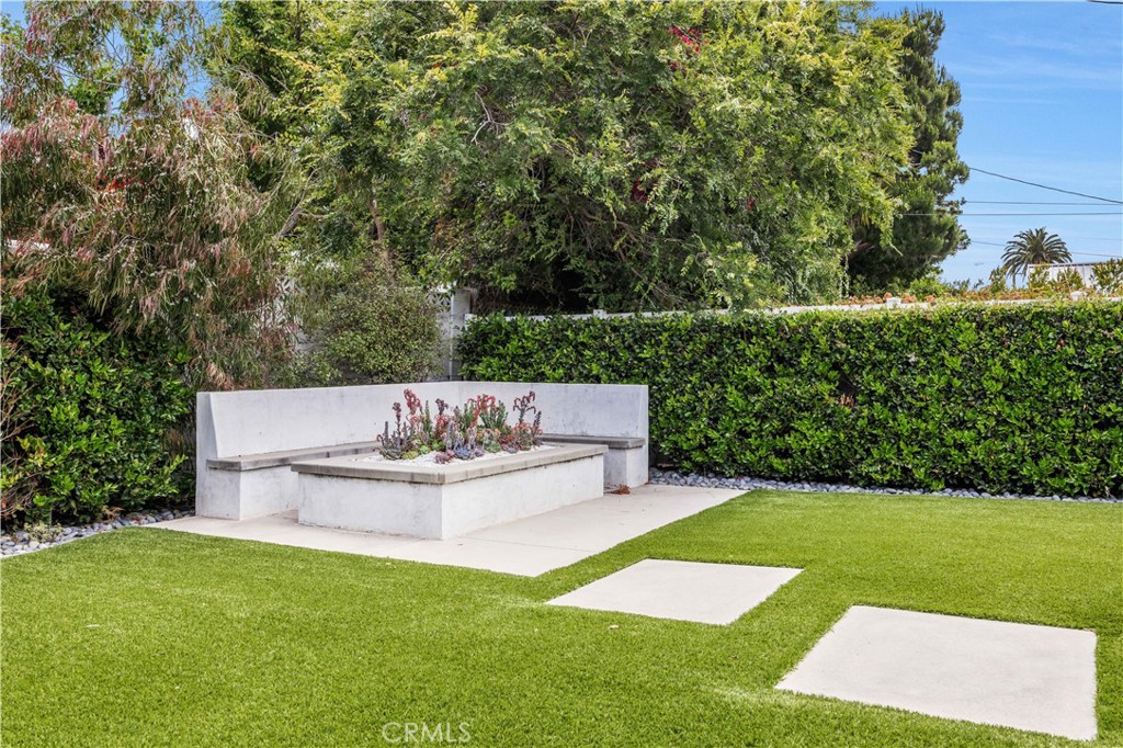 368 Costa Mesa