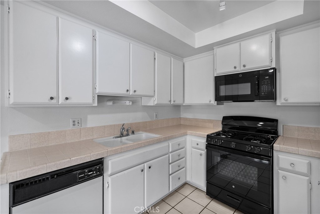 2231 Pacific Avenue 14