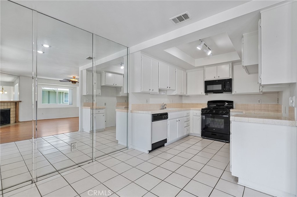 2231 Pacific Avenue 14