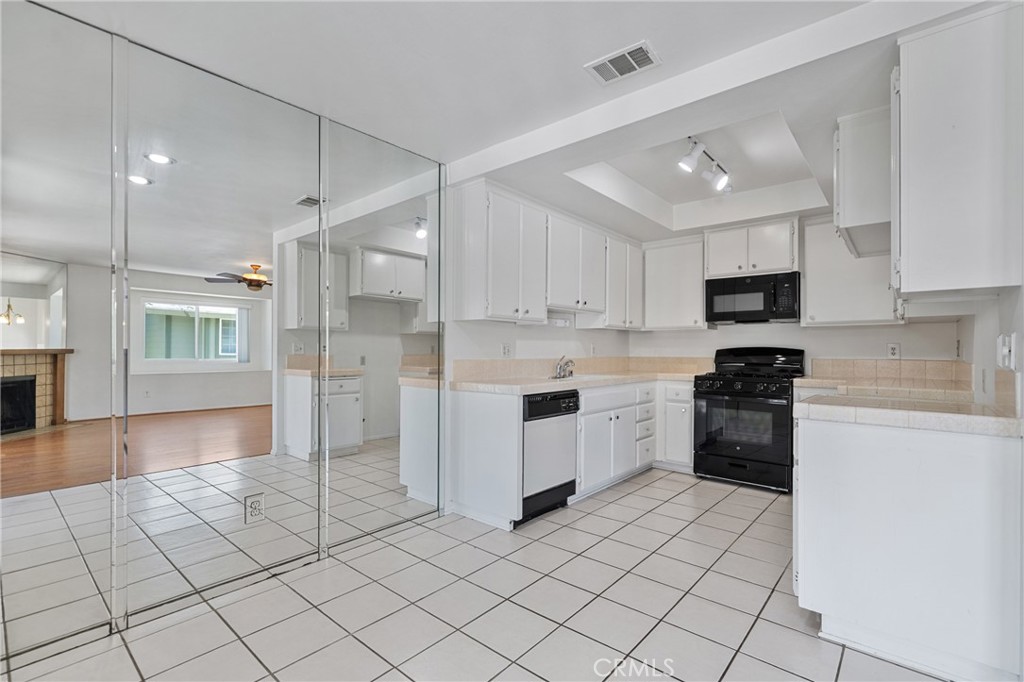 2231 Pacific Avenue 14