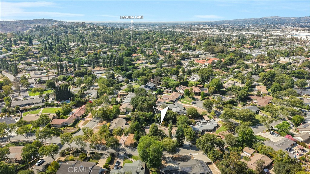 3215 Arbol Drive
