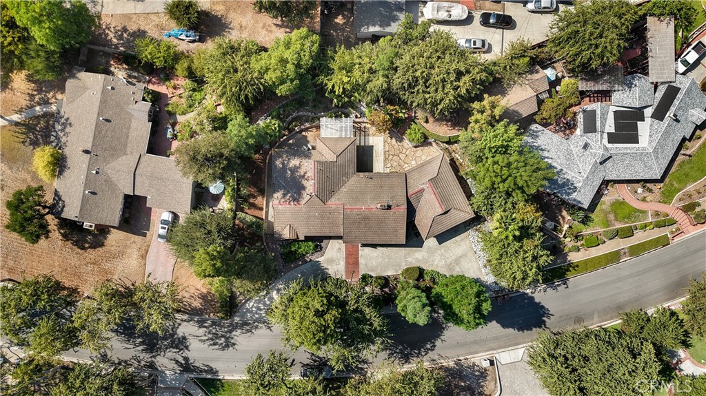 3215 Arbol Drive
