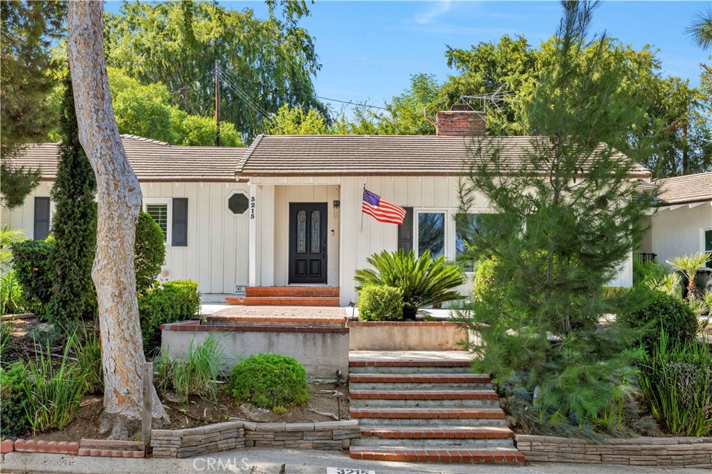 3215 Arbol Drive