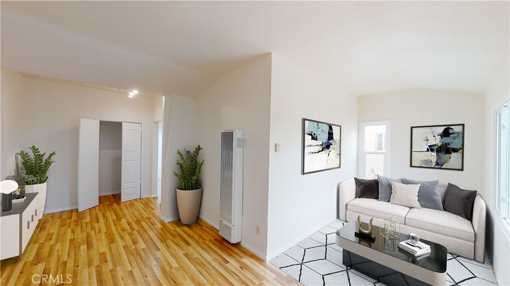 1408 Walnut