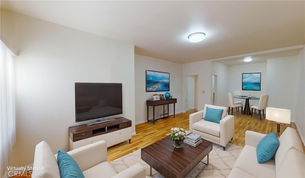 1408 Walnut
