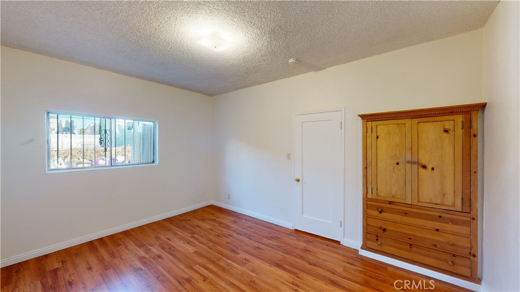 1408 Walnut